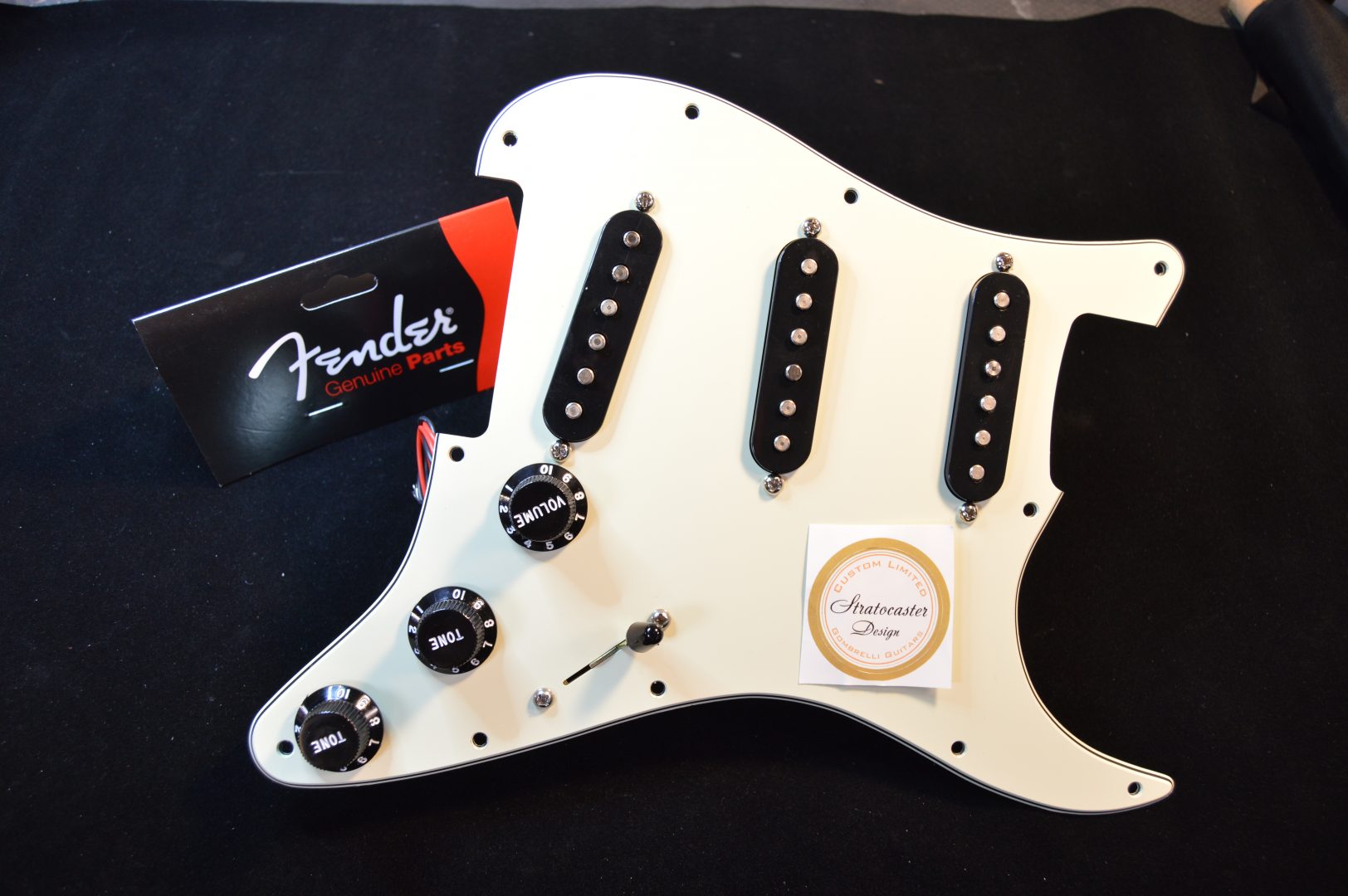 Custom Loaded Pickguards Stratocaster Design And Gg Usa 0689